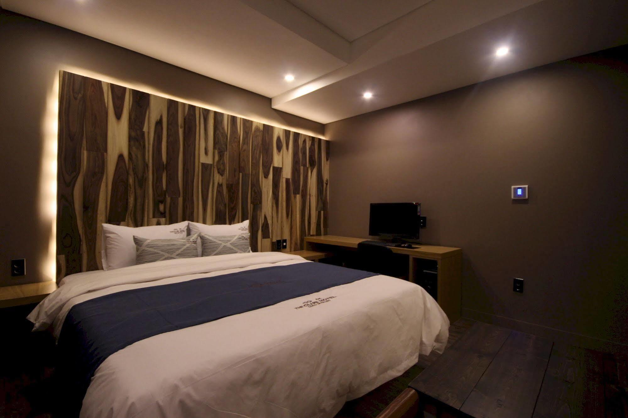 The Club Hotel Seomyeon Busan Exteriör bild