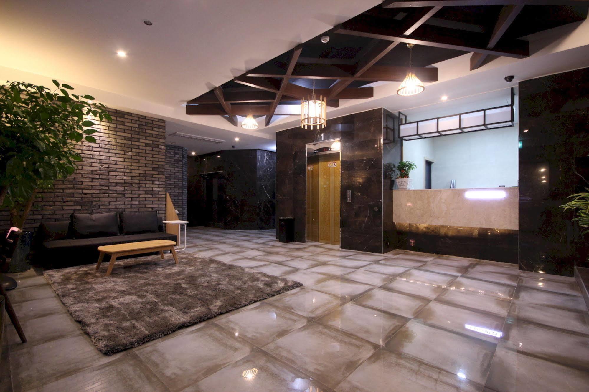 The Club Hotel Seomyeon Busan Exteriör bild